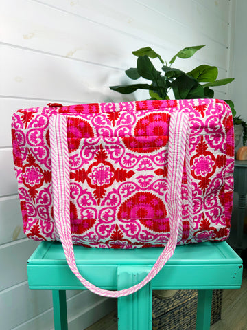 Red and Pink Medallion Print Quilted Weekender Overnight Bag