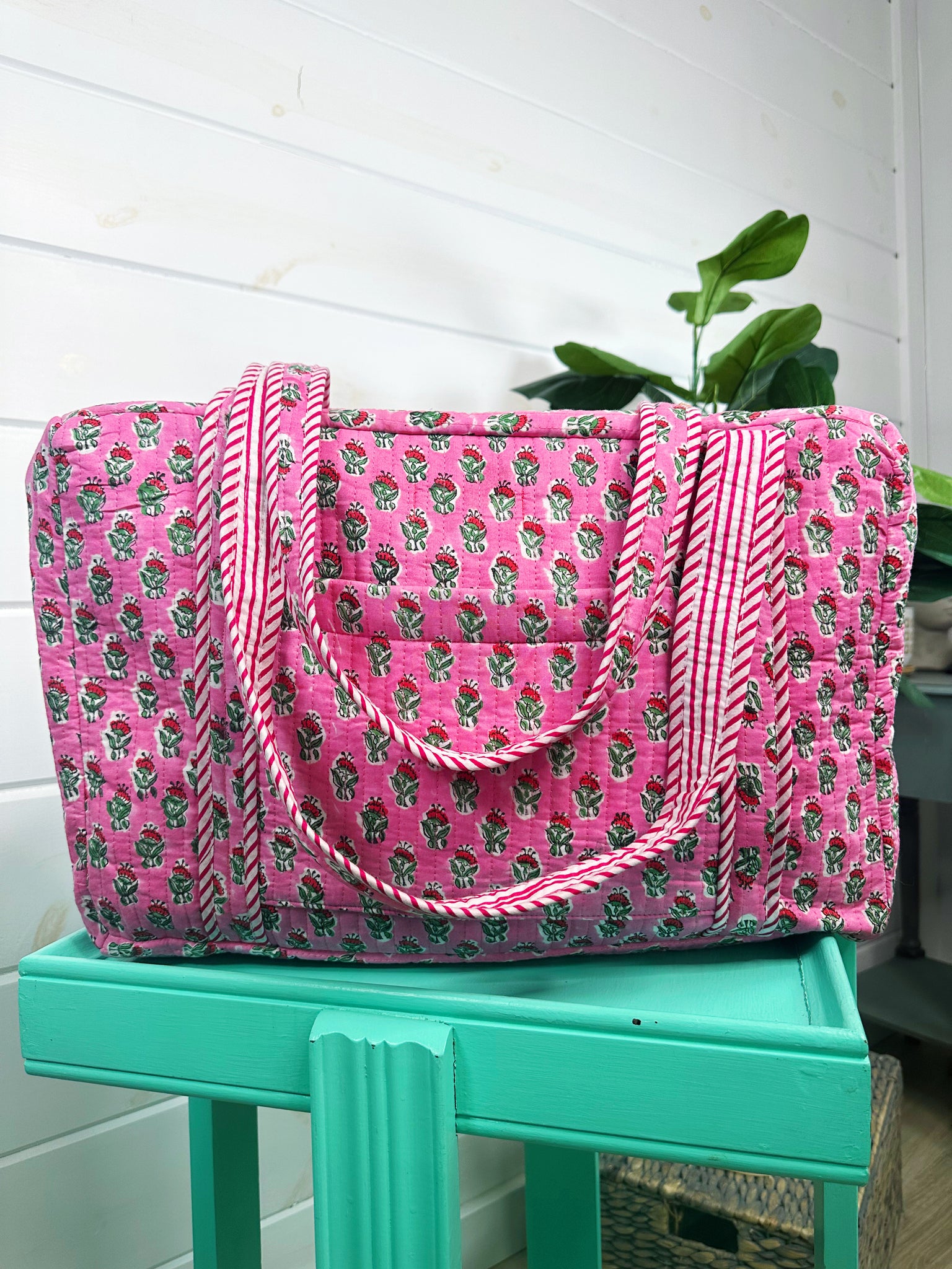 Pink Floral Print Quilted Weekender Overnight Bag